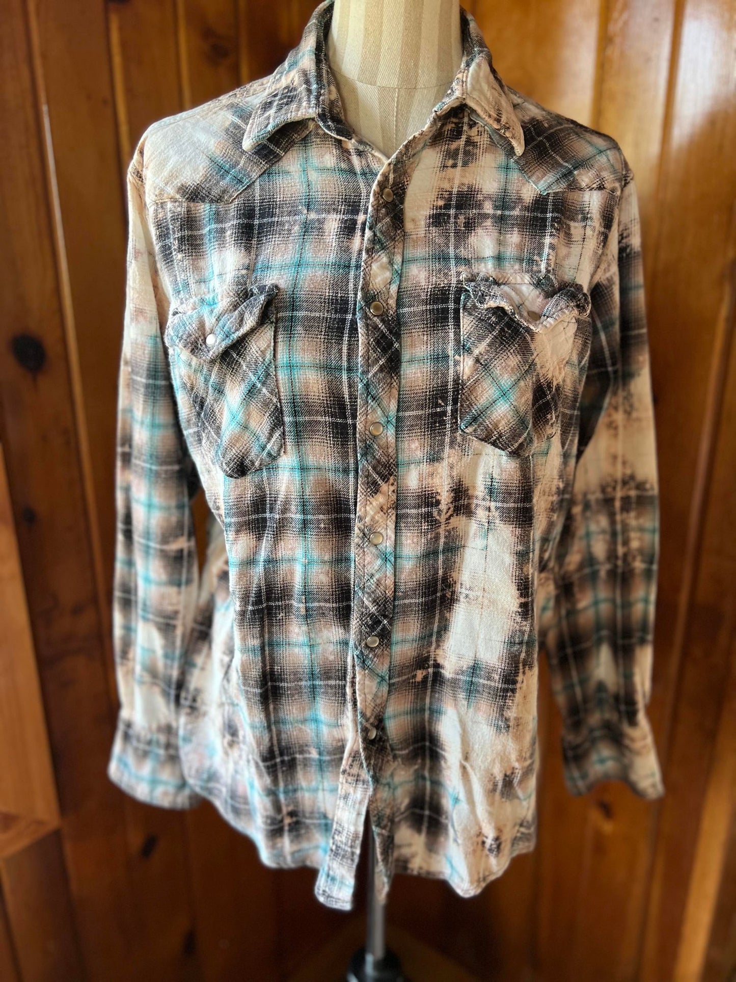 Gun Powder and Lead Bleached Flannel